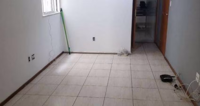 Apartamento com 2 dormitórios à venda, 80 m² por R$ 340.000 - Passos - Juiz de Fora/MG