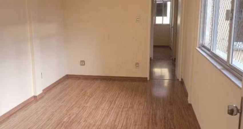 Apartamento com 3 dormitórios à venda, 94 m² por R$ 365.000 - Passos - Juiz de Fora/MG