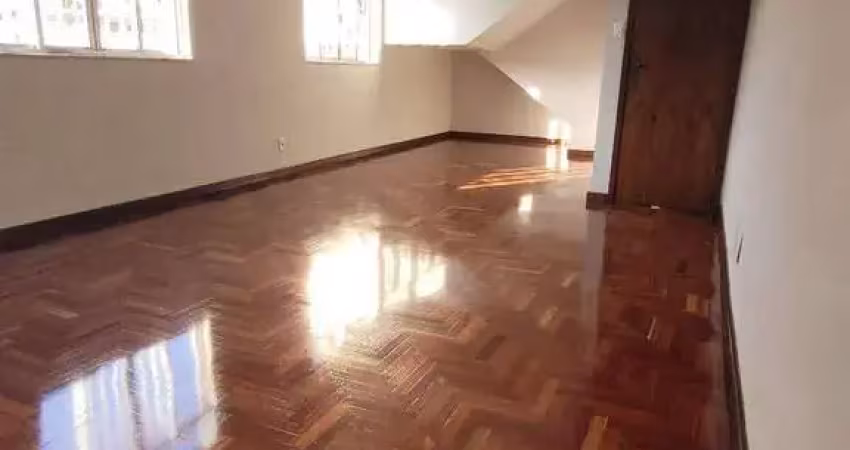 Cobertura com 5 dormitórios à venda, 212 m² por R$ 590.000 - Passos - Juiz de Fora/MG