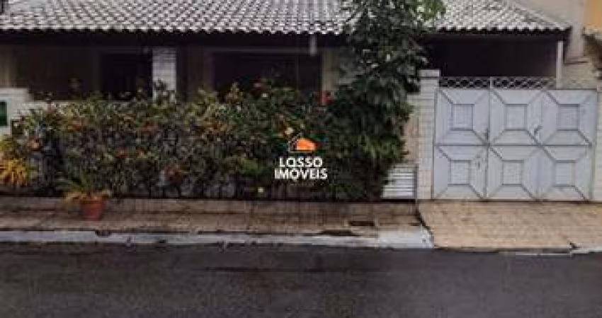 Casa Linear de 3qts - Cond. Golden Garden - Oportunidade para Finannciamento