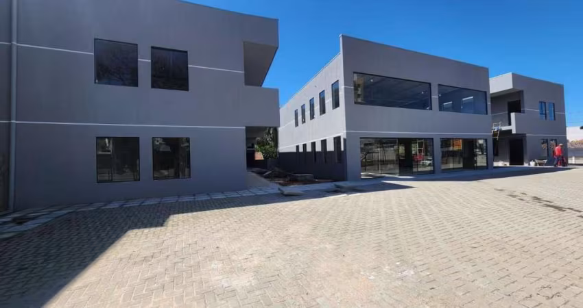Loja para alugar, 47 m² por R$ 2.500,00/mês - Novo Mundo - Curitiba/PR