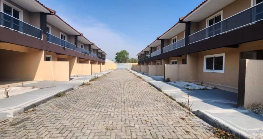 Sobrado com 3 dormitórios para alugar, 105 m² por R$ 2.080,00/mês - Roseira - São José dos Pinhais/PR
