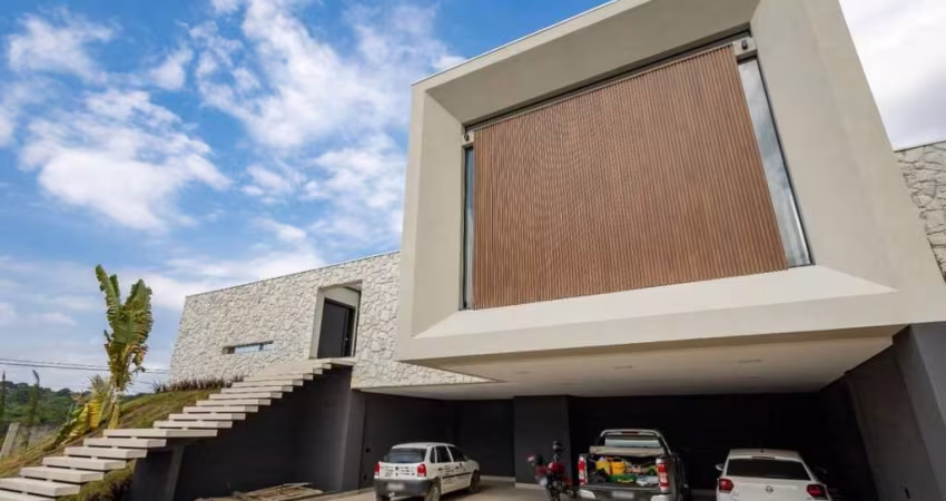 Casa com 4 suítes à venda, 525 m² por R$ 8.900.000 - Cidade Industrial - Curitiba/PR