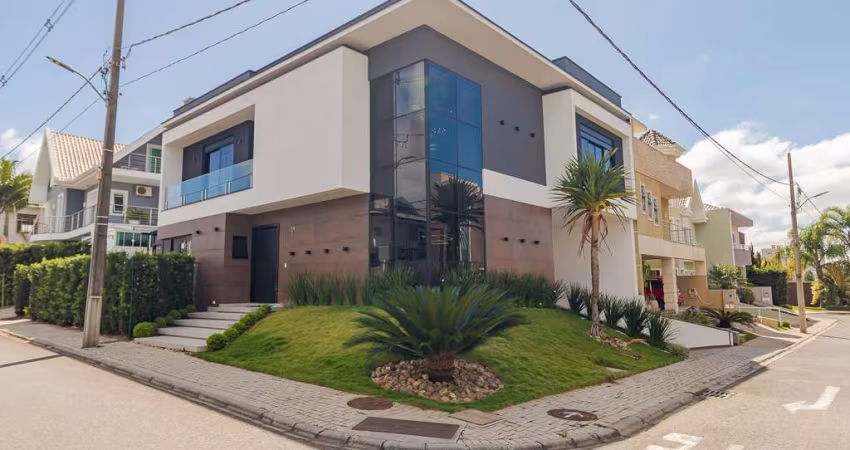 CASA NO CONDOMÍNIO PLAZA MADRID - NEOVILLE - 4 SUÍTES - 5 VAGAS DE GARAGEM 