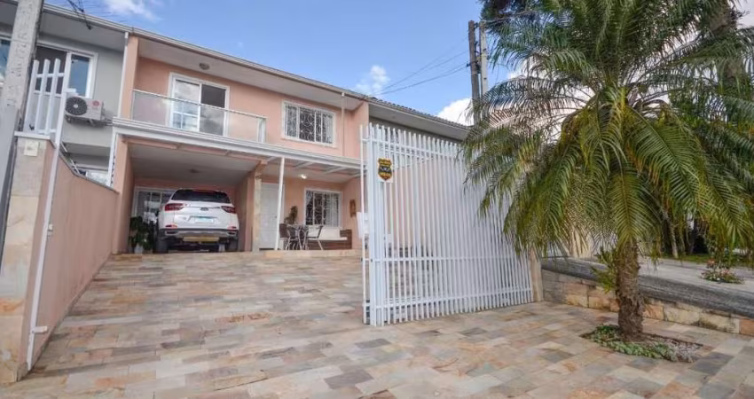Sobrado com 3 dormitórios à venda, 126 m² por R$ 770.000,00 - Capão da Imbuia - Curitiba/PR