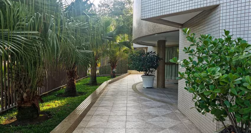 Amplo apartamento 3 quartos no Hugo Lange