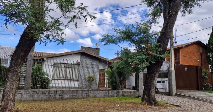 Casa com 6 dormitórios à venda, 357 m² por R$ 1.600.000,00 - Água Verde - Curitiba/PR