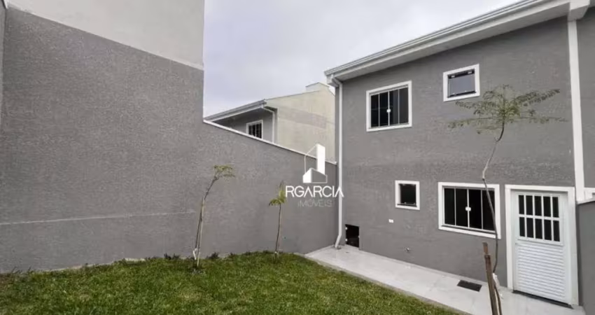 Amplo sobrado com 2 suítes e terreno amplo no alto boqueirão