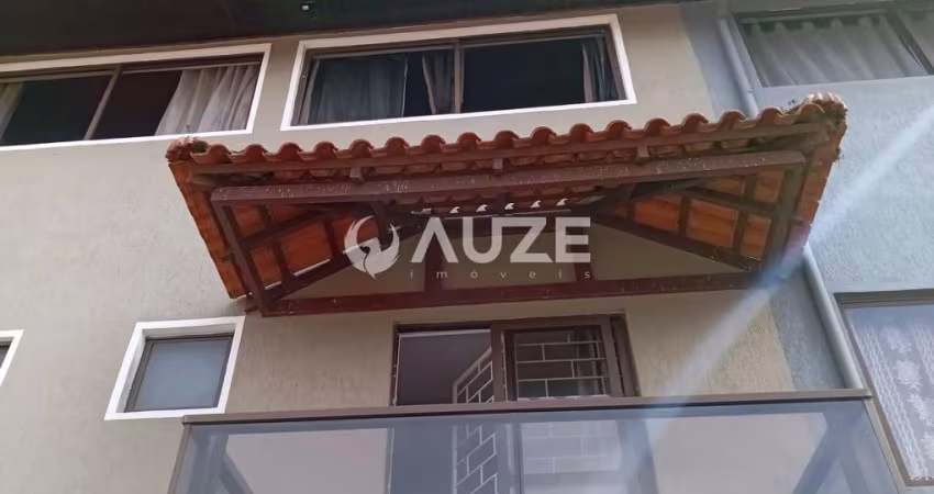 Sobrado Triplex  à venda, Balneário Estoril, Guaratuba, PR