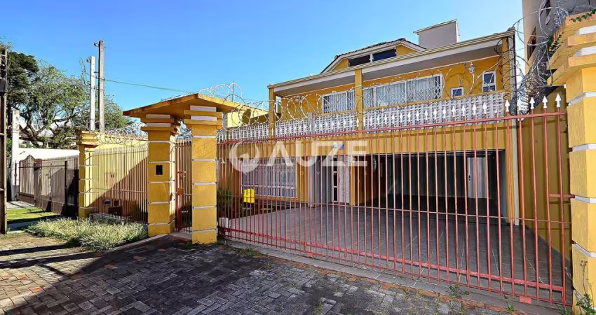 Casa alto padrão averbada com 419,26m² em terreno de 660m²