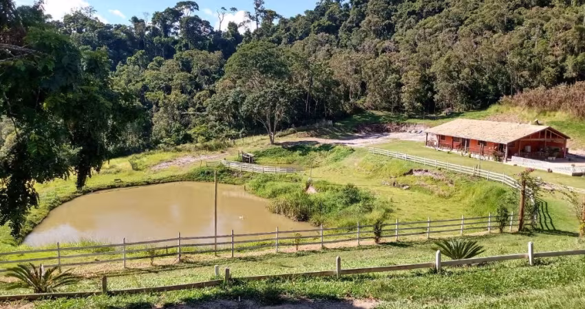 Otima fazenda em são luis do paraitinga