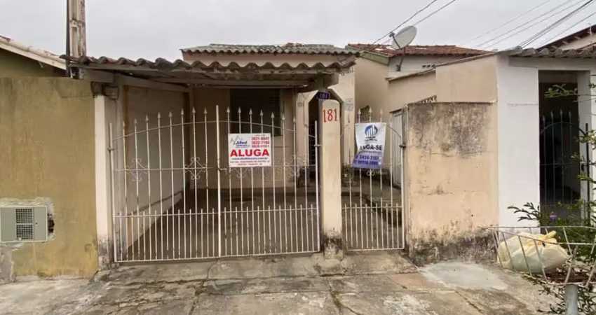 Casa simples de 1 dorm pertinho do shibata da rodoviaria nova