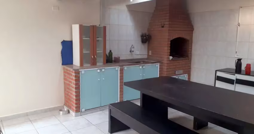 Casa com 3 quartos à venda na Rua Belmiro Luiz Cardoso, 10, Esplanada Independência, Taubaté