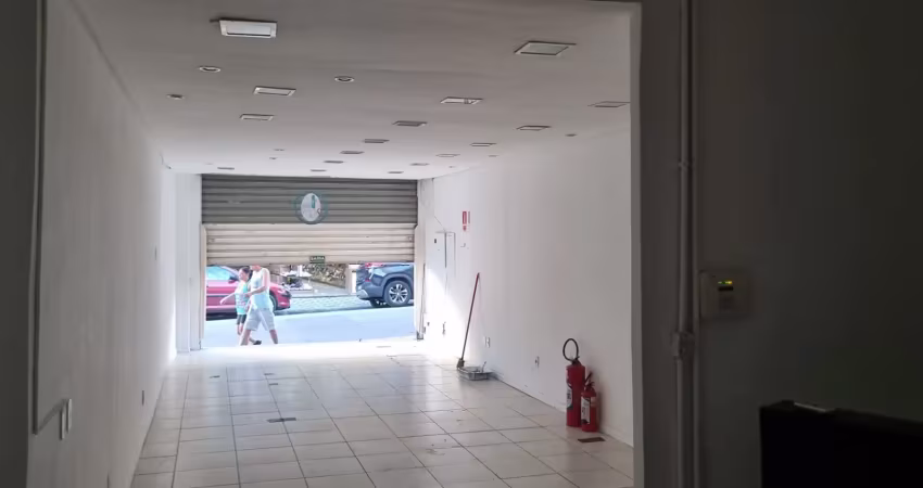Ponto comercial com 1 sala para alugar na Rua Doutor Silva Barros, 368, Centro, Taubaté