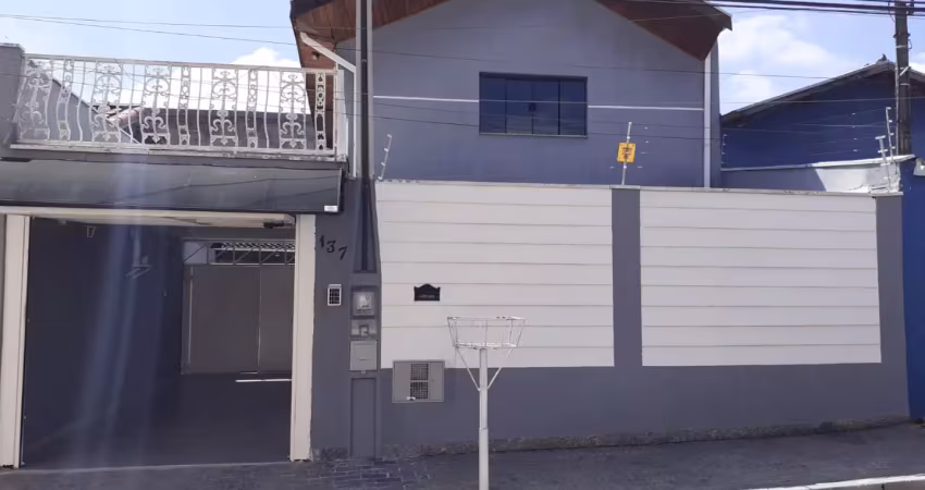 Excelente sobrado no bairro independência em taubaté