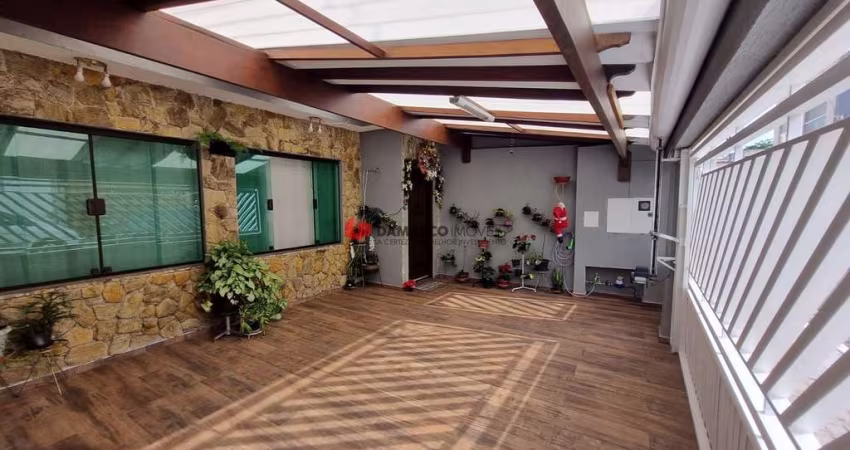 Sobrado à venda 3 Quartos, 1 Suite, 2 Vagas, Santa Paula, São Caetano do Sul - SP