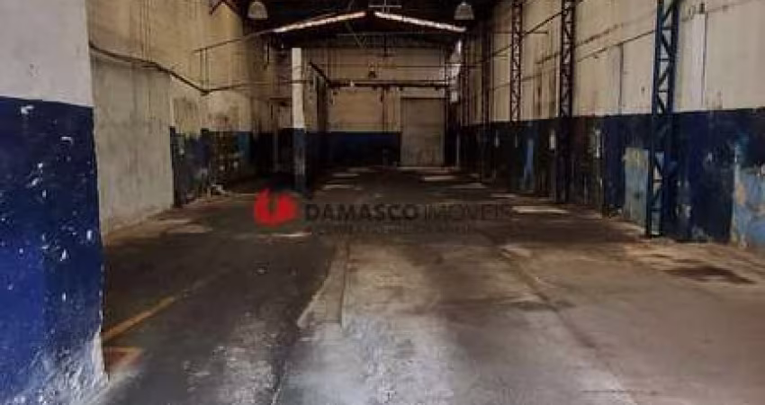 Galpão para locação, 500m², na Rua Alegre, Santa Paula, São Caetano do Sul, SP