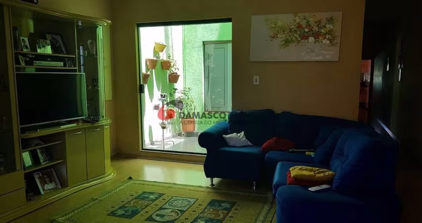 Sobrado à venda 4 Quartos, 1 Suite, 10 Vagas, 323M², Vila Linda, Santo André - SP