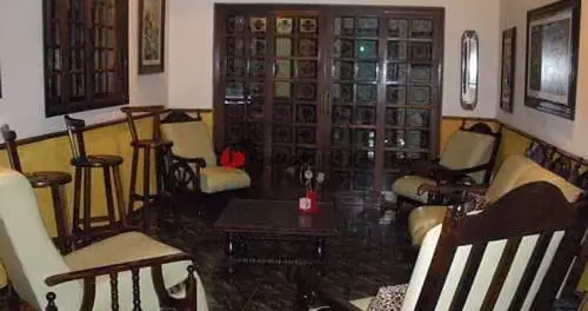 Casa com 3 quartos à venda na Rua Tiradentes, 104, Santa Paula, São Caetano do Sul