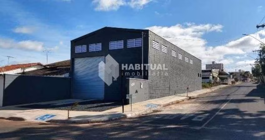 Barracão / Galpão / Depósito para alugar no Pampulha, Uberlândia 