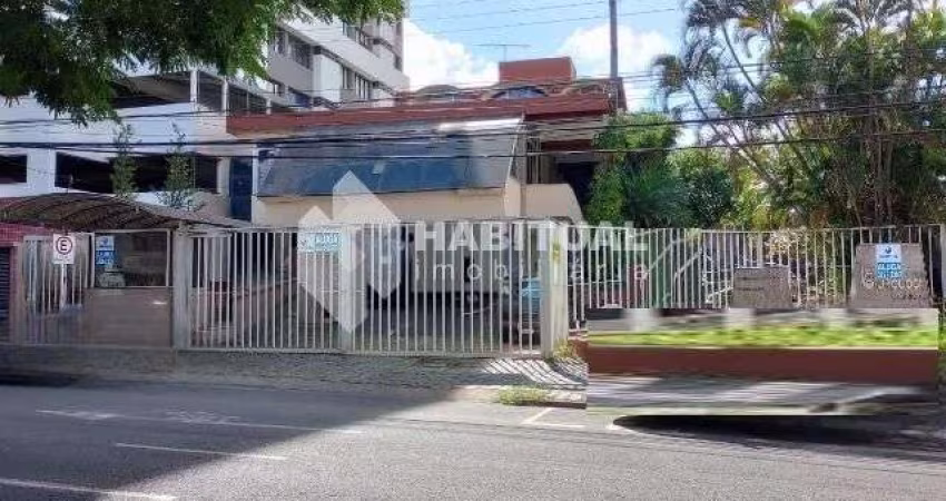 Prédio com 15 salas para alugar no Centro, Uberlândia 