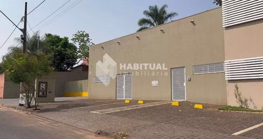 Ponto comercial com 1 sala para alugar no Daniel Fonseca, Uberlândia 