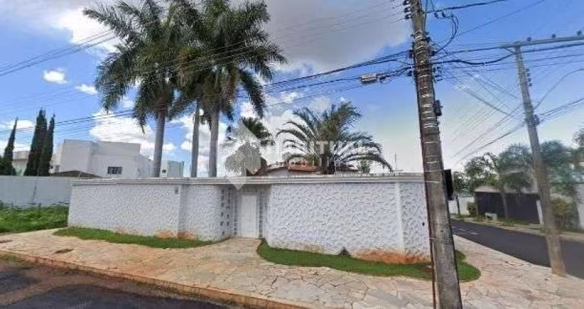 Casa comercial com 11 salas para alugar na Cidade Jardim, Uberlândia 