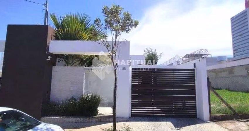 Casa comercial com 5 salas para alugar no Brasil, Uberlândia 