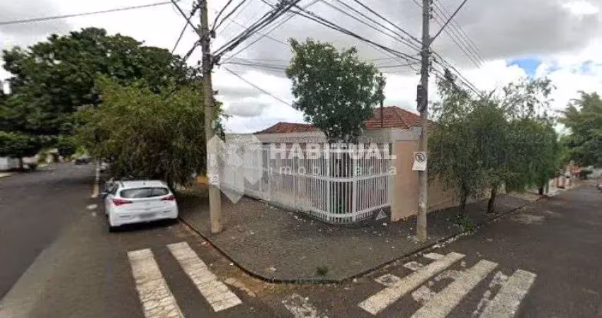 Casa comercial com 6 salas para alugar no Lidice, Uberlândia 