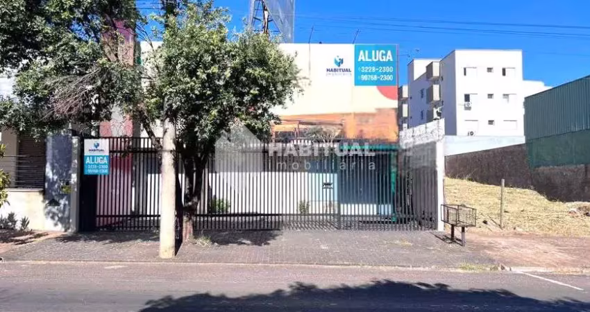Ponto comercial com 3 salas para alugar no Santa Mônica, Uberlândia 