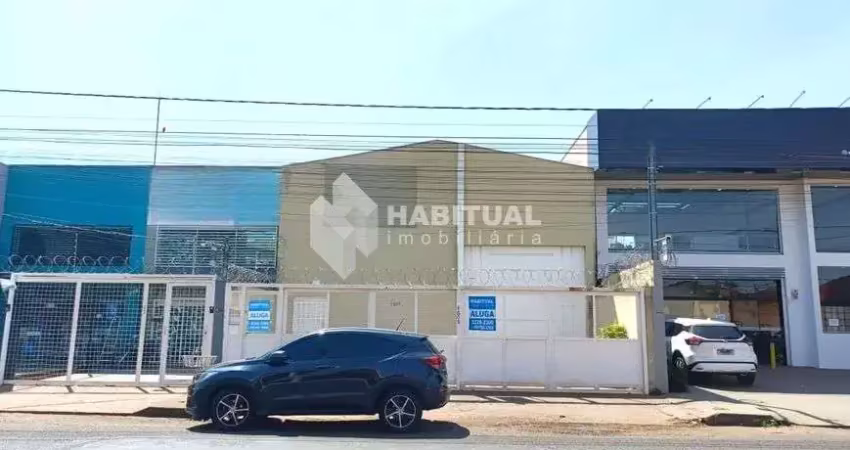 Barracão / Galpão / Depósito para alugar no Alto Umuarama, Uberlândia 