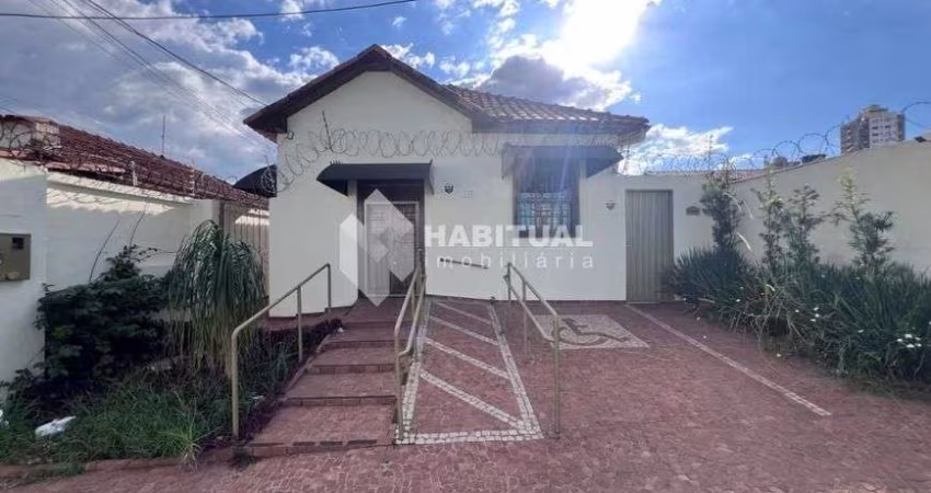 Casa comercial para alugar no Centro, Uberlândia 