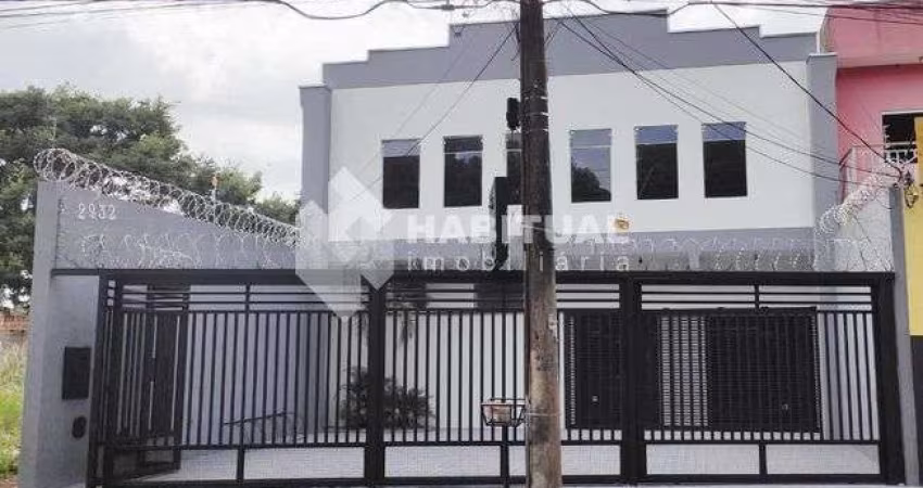 Ponto comercial com 1 sala para alugar no Presidente Roosevelt, Uberlândia 