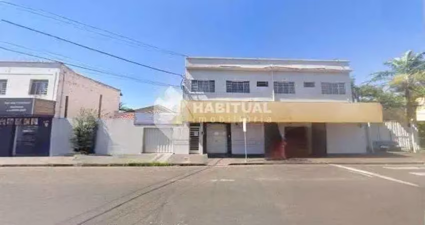Prédio com 14 salas para alugar no Martins, Uberlândia 