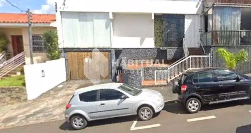 Casa comercial com 5 salas para alugar no Tabajaras, Uberlândia 