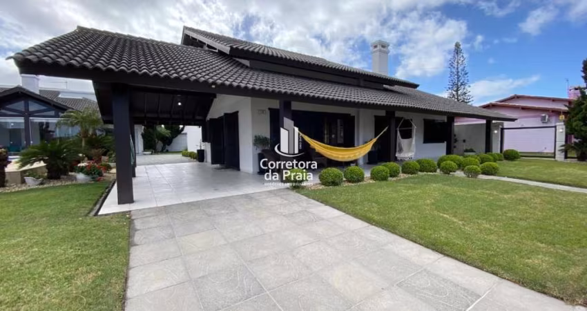 Casa para Venda em Tramandaí, Zona Nova, 5 dormitórios, 1 suíte, 3 banheiros, 2 vagas