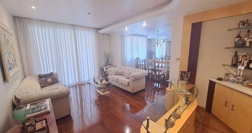Apartamento de 04 Quartos no Bairro Lourdes