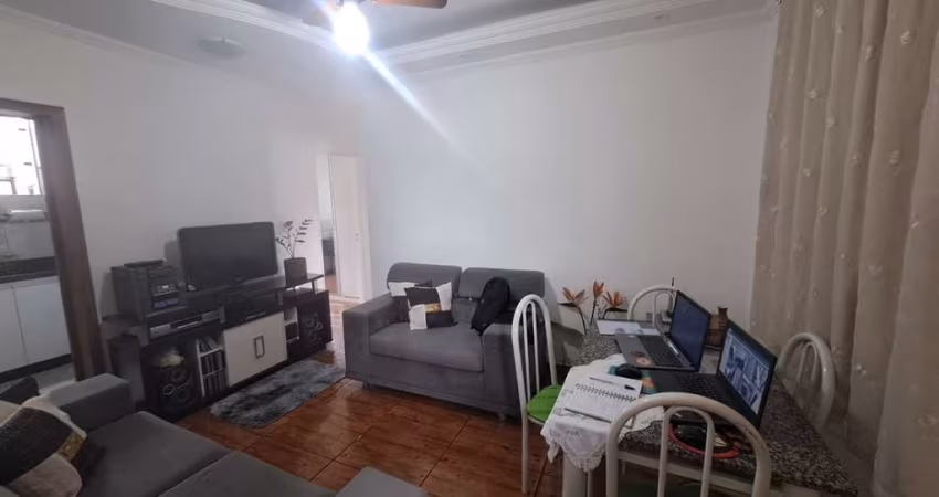 Apartamento de 02 Quartos no Bairro Serrano
