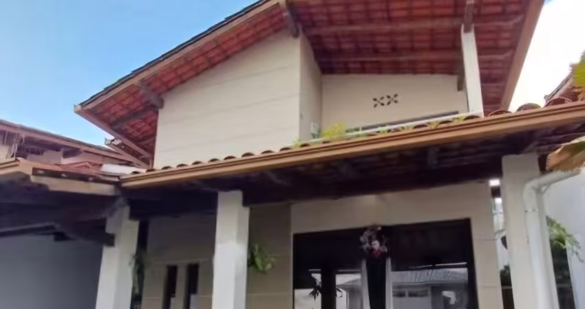 Vendo Excelente Casa no Condomínio Parque Aripuanã  - Kissia II ( Dom Pedro)  R$ 1.950.000,00