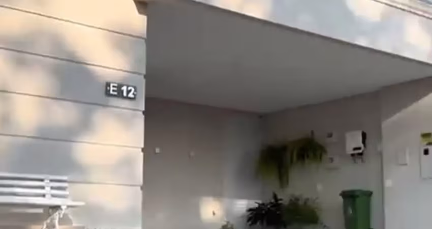 VENDO MARAVILHOSA CASA CONDOMÍNIO ALPHAVILLE 4 - R$ 2.300.000,00