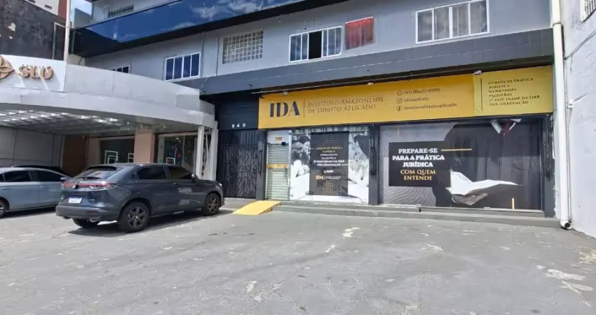 Alugo ótima conjunto de salas comerciais no vieiralves  r$ 4 000,00