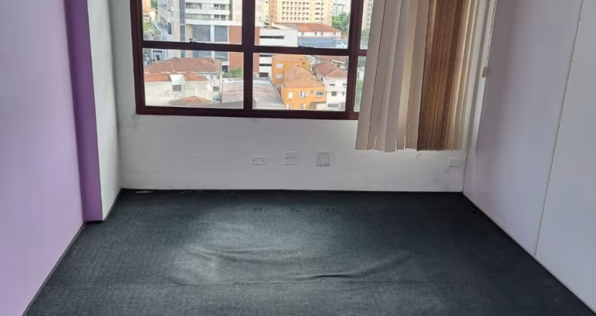 Sala Comercial em Santos a venda.