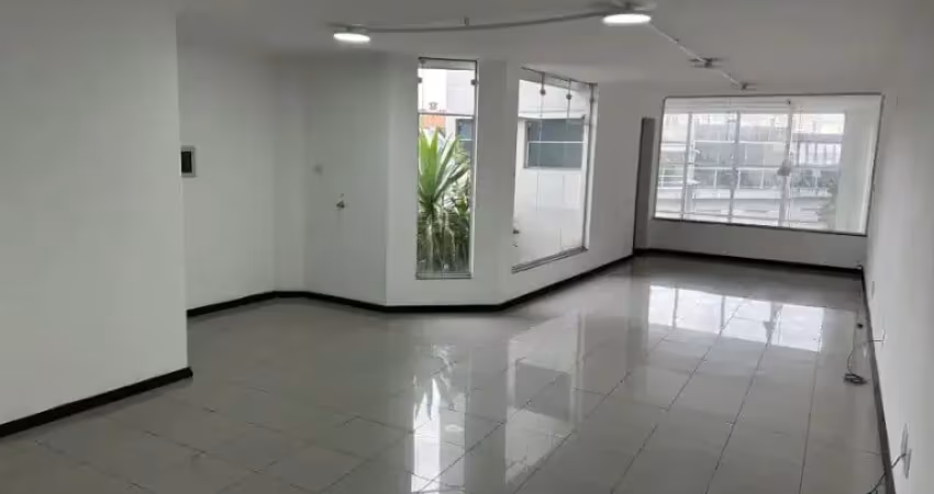 Vila formosa lindo prédio 437m² estuda parte do valor por  permuta