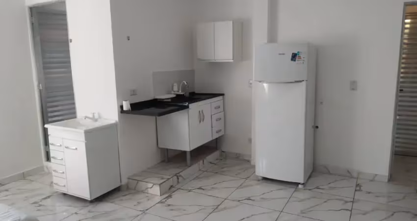 Kitnet / Stúdio para alugar na Rua Jurupari, Jardim Oriental, São Paulo