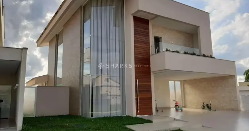 Casa Res. Golfe Clube 320m²