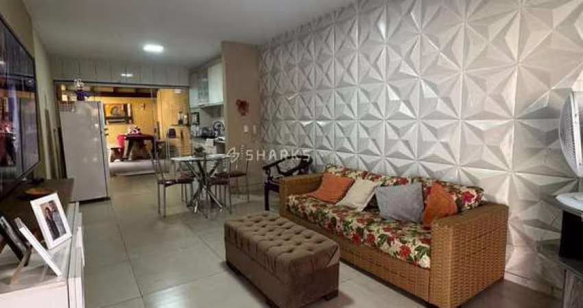 Casa Cond. Estrela Dalva 140m²