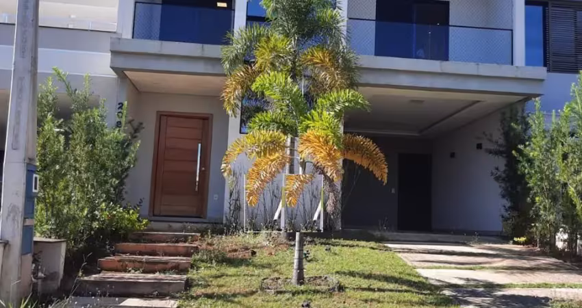 Sobrado com 3 quartosn e planejados no condominio mantova em indaiatuba sp