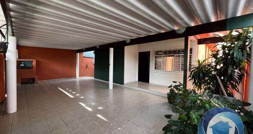 Casa com 3 dormitórios à venda, 165 m² por R$ 900.000,00 - Jardim das Indústrias - São José dos Campos/SP