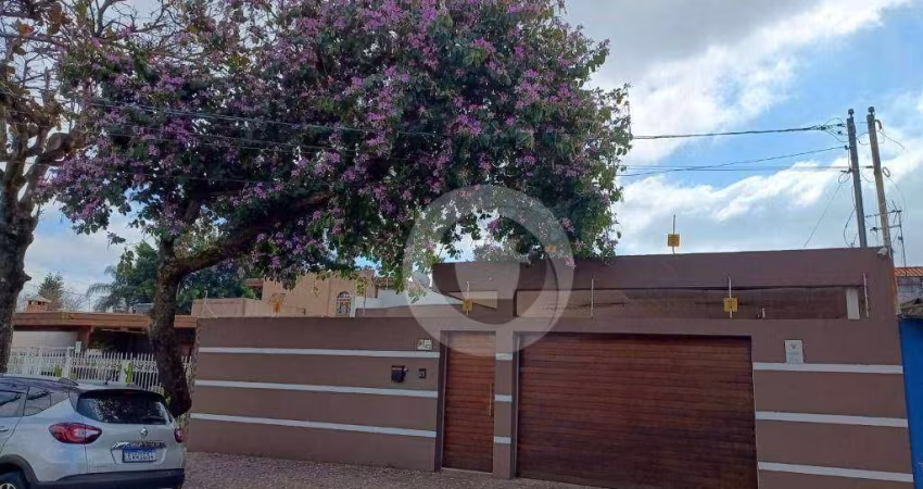 Casa com 4 dormitórios à venda, 220 m² por R$ 980.000 - Jardim Satélite - São José dos Campos/SP