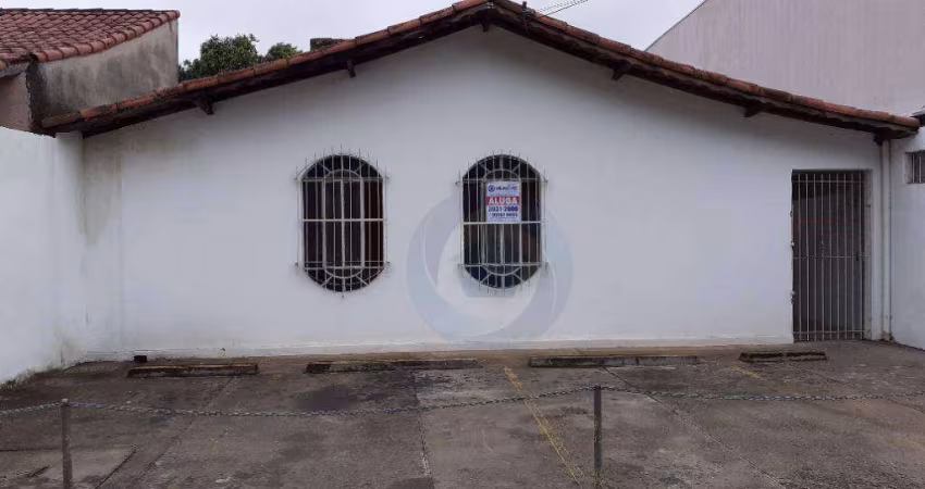 Casa com 2 dormitórios para alugar, 122 m² por R$ 4.738,51/mês - Jardim das Indústrias - São José dos Campos/SP